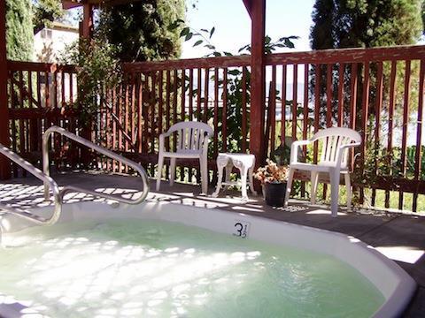 The Mallard House Inn Lakeport Facilidades foto